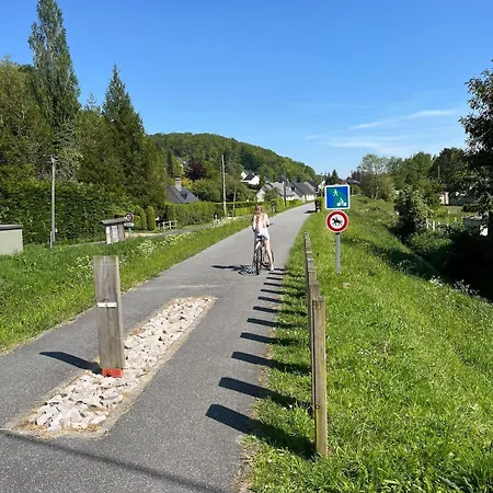 Le Du Pn80 - Maison Avec Terrasse Et Jardin Sur La Veloroute De *