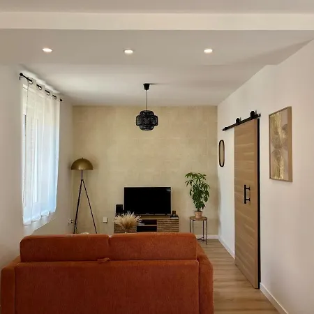 بيت للعطل Le Du Pn 80