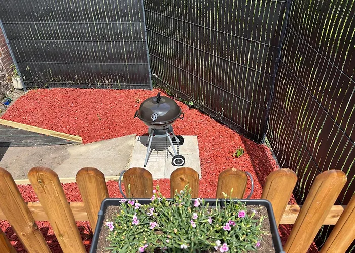 Holiday home Le Du Pn80 - Maison Avec Terrasse Et Jardin Sur La Veloroute De *